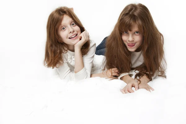 Červená holčička dvojčata — Stock fotografie