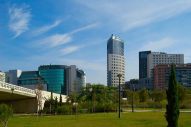 dantel cephede İspanya ile modern binalar