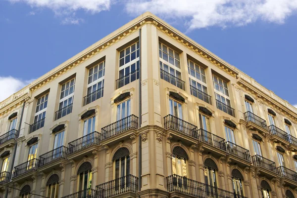 Известное историческое здание в Валенсии, Испания — стоковое фото