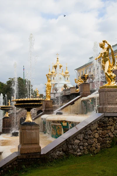 Fontaine à Peterhof. Saint-Pétersbourg. Russie — Photo