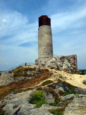Eski kalenin kalıntıları.