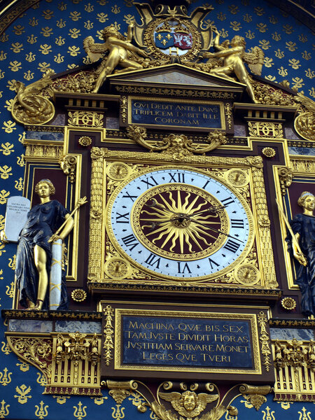 first city clock in Paris