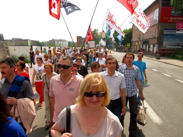 Gliwice, polen - juni 09: ii gliwice march for life and family — Stockfoto