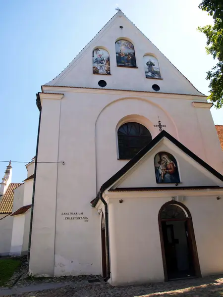 Szentély of Our Lady of Kazimierz, az egyház az Angyali üdvözlet — Stock Fotó