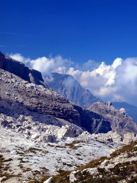 Brenta Dolomites mountain views in the area of ??Alfredo Sentier — Stock Photo, Image