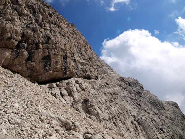 Widok na alpejskie z regionu Hotel campanile dei camosci w brenta — Zdjęcie stockowe