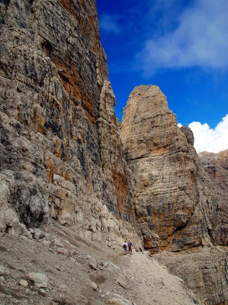 Camino Alfredo Benini en las montañas Brenta Dolomitas en Italia —  Fotos de Stock