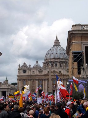 Roma, Vatikan - 27 Nisan 2014: peter Meydanı, bir celebratio