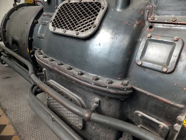 Detalhe de um velho turbo gerador — Fotografia de Stock