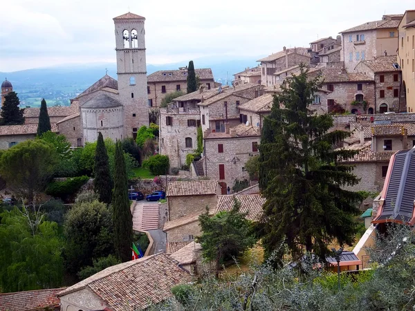 Panorama över den gamla staden assisi i Italien — Stockfoto