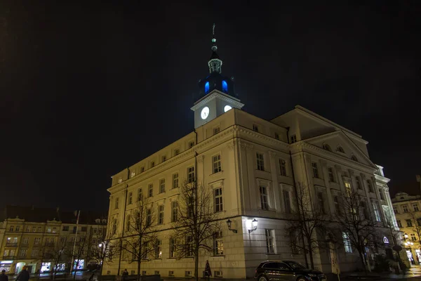 Câmara Municipal Kalisz Polônia Noite Prefeitura Kalisz Neoclássica Erguida Nos — Fotografia de Stock