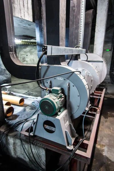 Tres Pequeños Ventiladores Que Suministran Aire Combustión Las Zonas Del — Foto de Stock