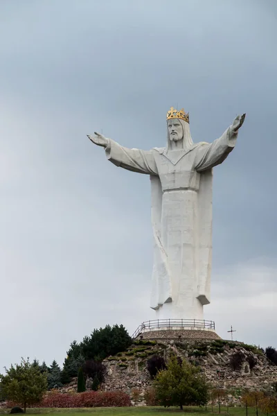 Grande Figure Christ Roi Dans Monde Situé Swiebodzin Pologne — Photo
