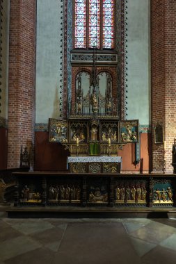 Pelplin, Polonya, 1 Eylül 2016: Pelplin 'deki Katedralin Tarihi İçi, Kutsal Ayine Tapma, Anıtta İsa