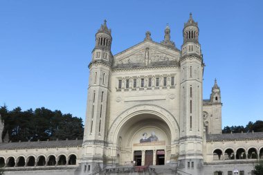 Lisieux Normandy Fransa St. Therese Bazilikası