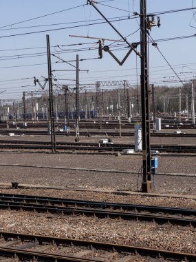 Tarnowskie Gory 'deki demiryolu altyapısının bir parçası, Yukarı Silezya' nın kuzeyinde, Polonya 'nın en büyük demiryolu kavşağı ve kamburu olan bir şehir,.