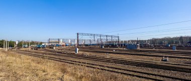 Tarnowskie Gory 'deki demiryolu altyapısının bir parçası, Yukarı Silezya' nın kuzeyinde, Polonya 'nın en büyük demiryolu kavşağı ve kamburu olan bir şehir.