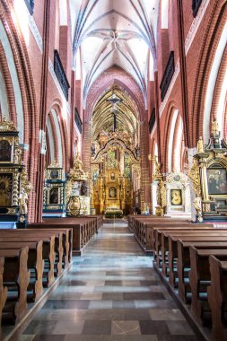 Torun, Polonya, 09 Mayıs 2022: Polonya 'nın Torun kentindeki St. James Kilisesi