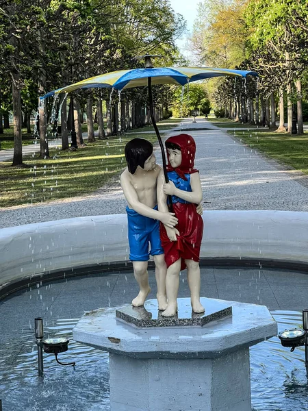Hansel Gretel Boy Girl Fountain Ciechocinek Poland May 2022 Artistic — Stock Photo, Image