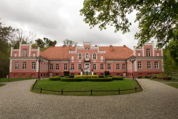 Дворец Вейгерох Померании Польша Окруженный Красивым Парком — стоковое фото