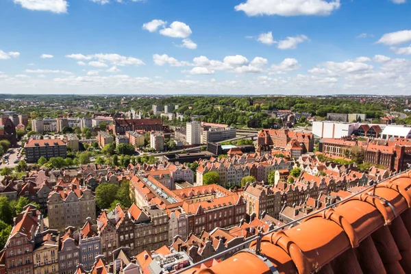 Kilátás Régi Része Gdansk Torony Szent Mária Bazilika Lengyelország — Stock Fotó