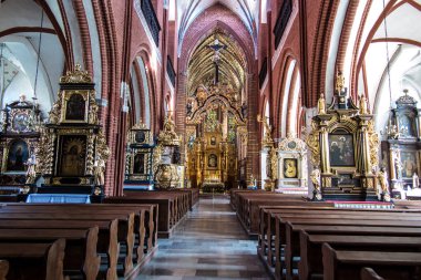 Torun, Polonya, 09 Mayıs 2022: Polonya 'nın Torun kentindeki St. James Kilisesi