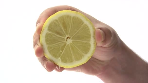 Squeezing a Lemon — Stock Video