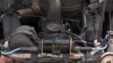 eski araba motoru