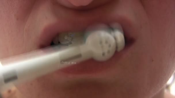 Brushing Teeth - Time Lapse — Stock Video