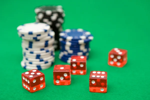 Poker Chips and Red Dice — Stockfoto