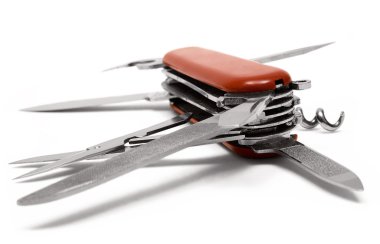 Kırmızı multitool çakı