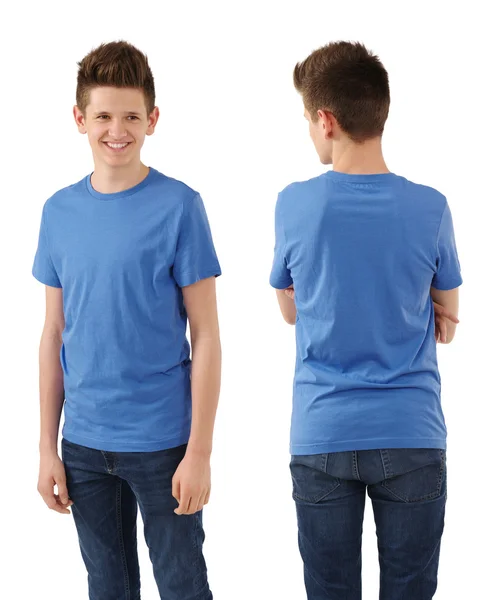 Slanke tiener met lege blauwe shirt — Stockfoto