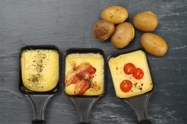 Raclette tace i ziemniaków — Zdjęcie stockowe