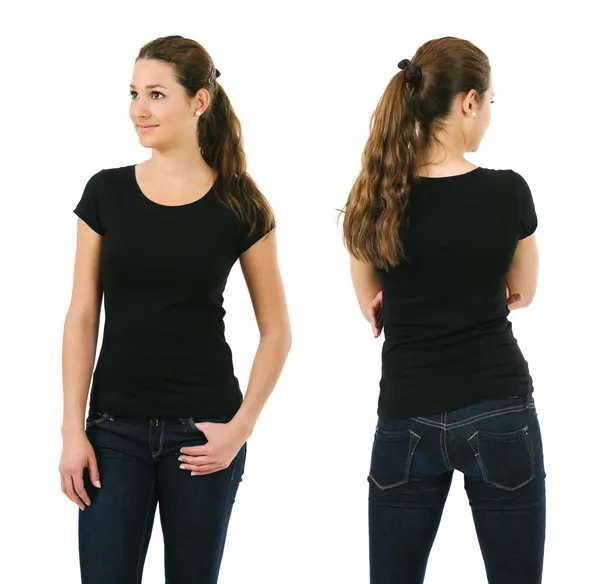 Šťastná žena nosí prázdné černé tričko — Stock fotografie