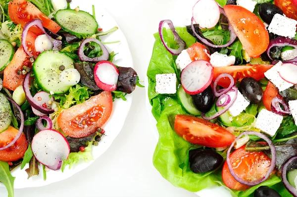 Placa con ensalada —  Fotos de Stock