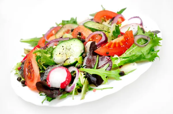 Placa con ensalada —  Fotos de Stock