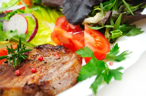 Salade en vlees — Stockfoto