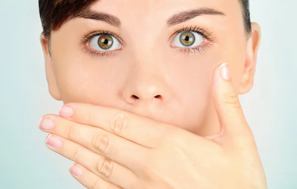 Girl shocked — Stock Photo, Image