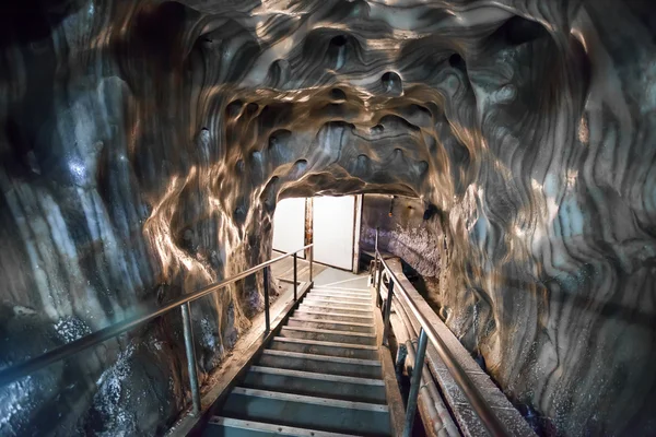 Entrance stairs in Turda Salt Mine — Stock Photo, Image