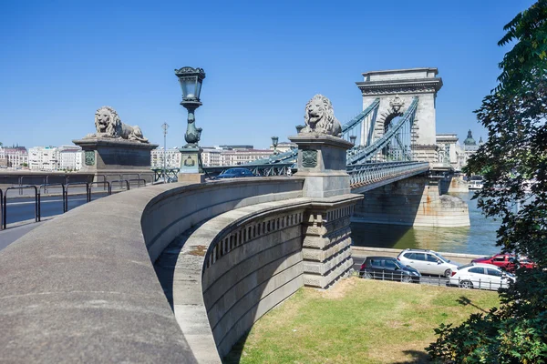 Puente de la cadena en Budapest —  Fotos de Stock