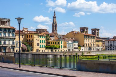 Floransa şehir manzaralı bazilika sante croce Kulesi
