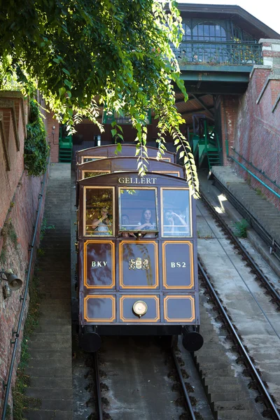 Funicular tram train going to Buda Castle — Stock Photo, Image