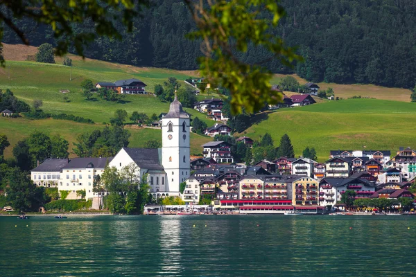 Blick auf das Dorf St. Wolfgang — Stockfoto