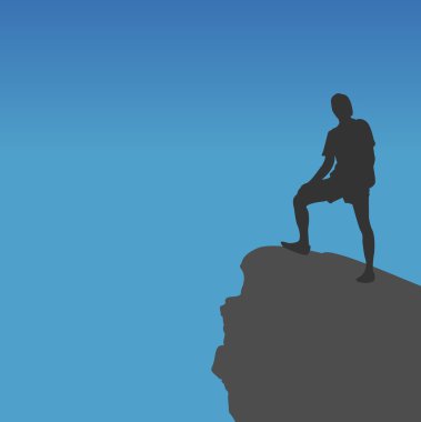 dağın tepesinde duran backpacker,