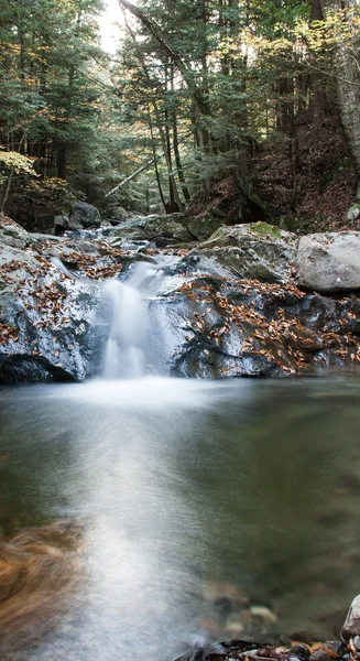 Waterval in vermont — Stockfoto