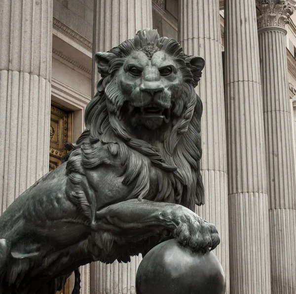 Лев символ Мадриді — стокове фото