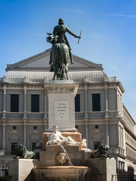 Estatua de caballo y jinete —  Fotos de Stock