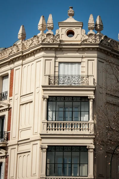 Edificio Madrid —  Fotos de Stock