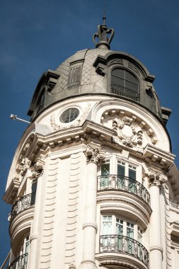 Madrid'da süslü kubbesi