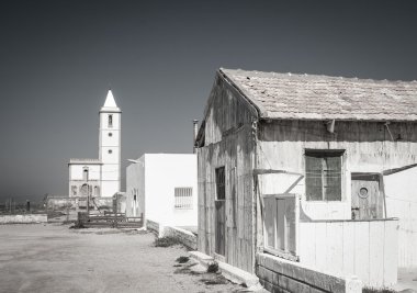 Bina ve kilise terk